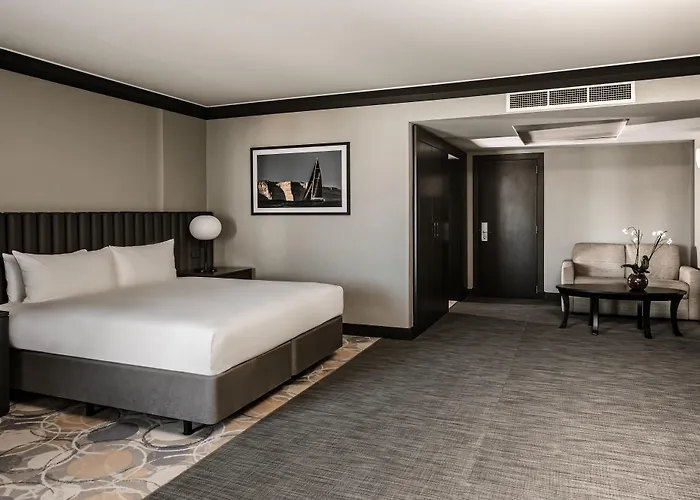 Airport Hotel: Intercontinental Malta By Ihg